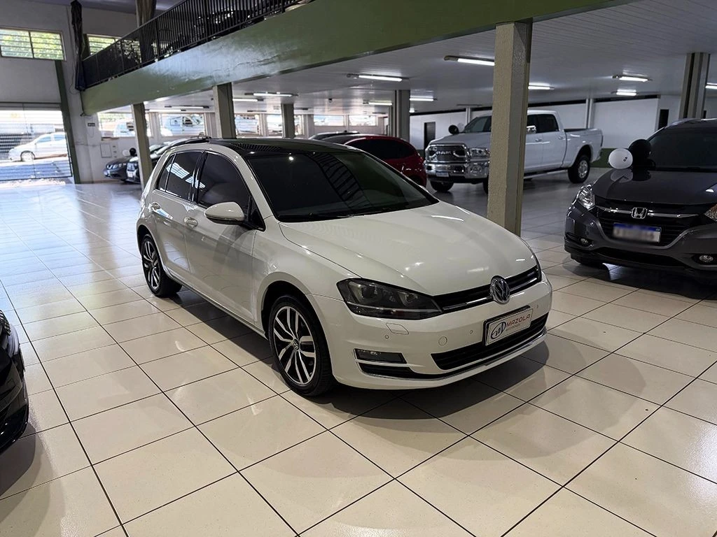 VOLKSWAGEN GOLF