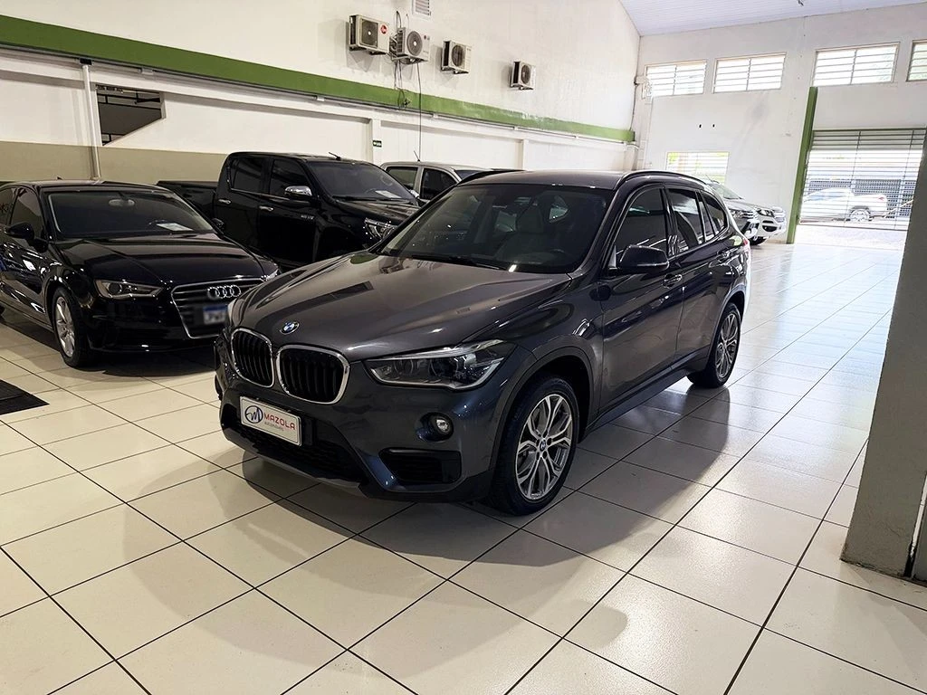 BMW X1