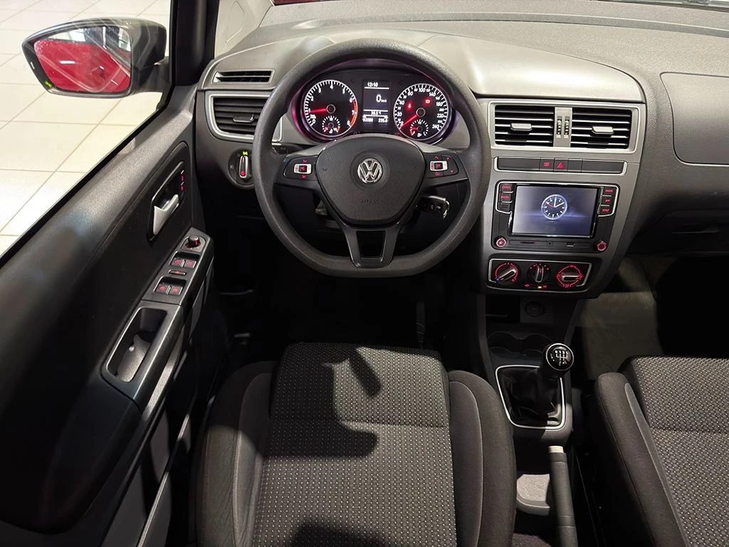 VOLKSWAGEN FOX