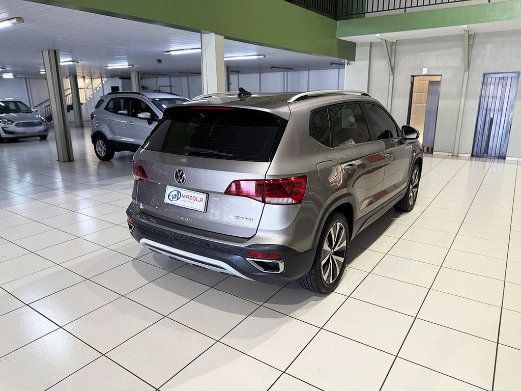 VOLKSWAGEN TAOS