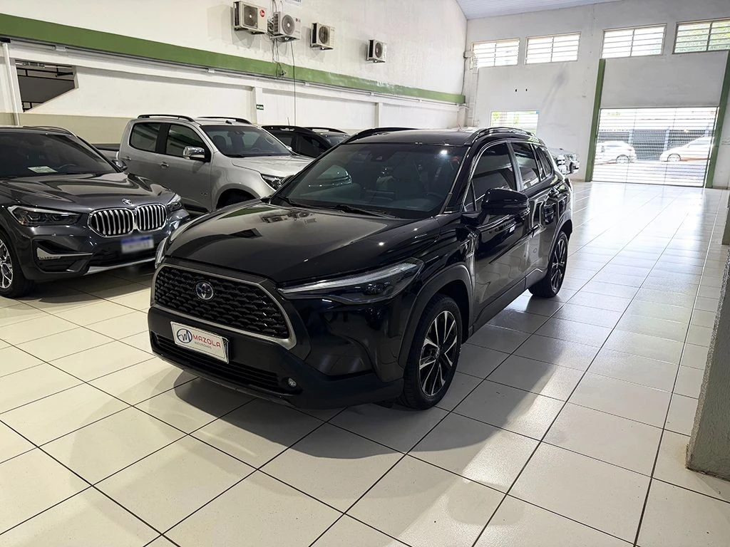 TOYOTA COROLLA CROSS