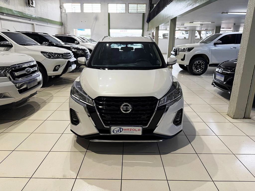 NISSAN KICKS