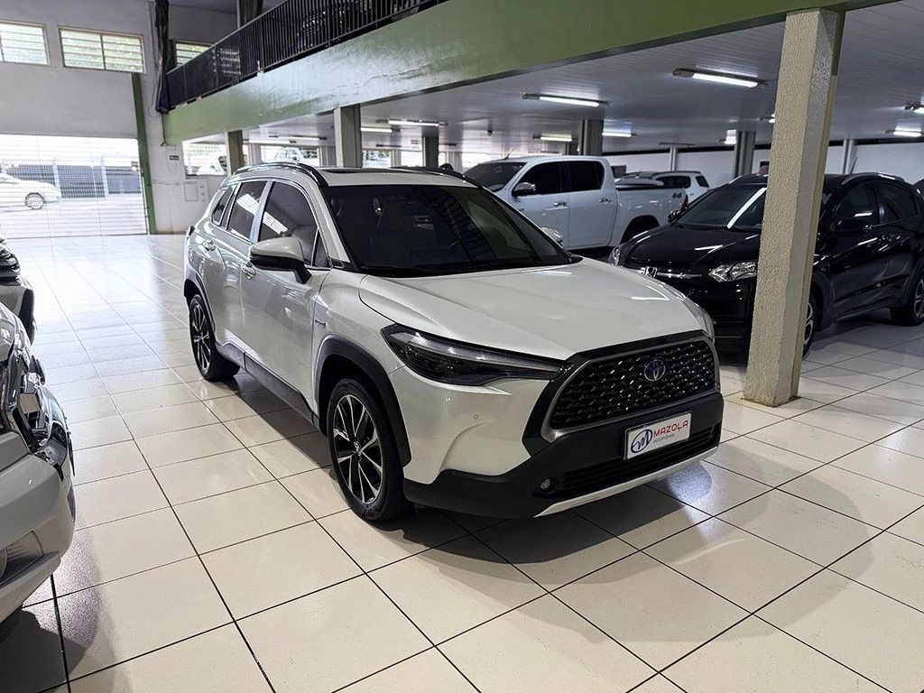 TOYOTA COROLLA CROSS