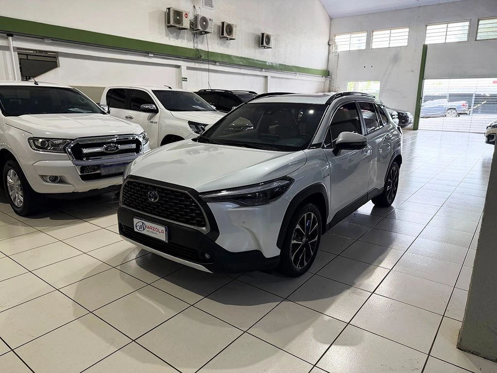 TOYOTA COROLLA CROSS