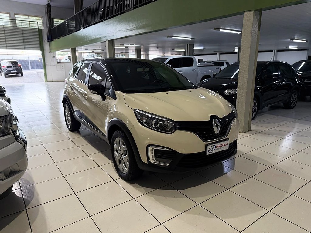 RENAULT CAPTUR