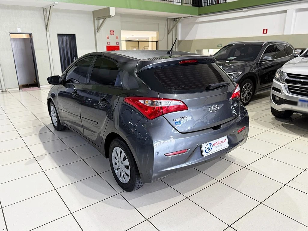 HYUNDAI HB20