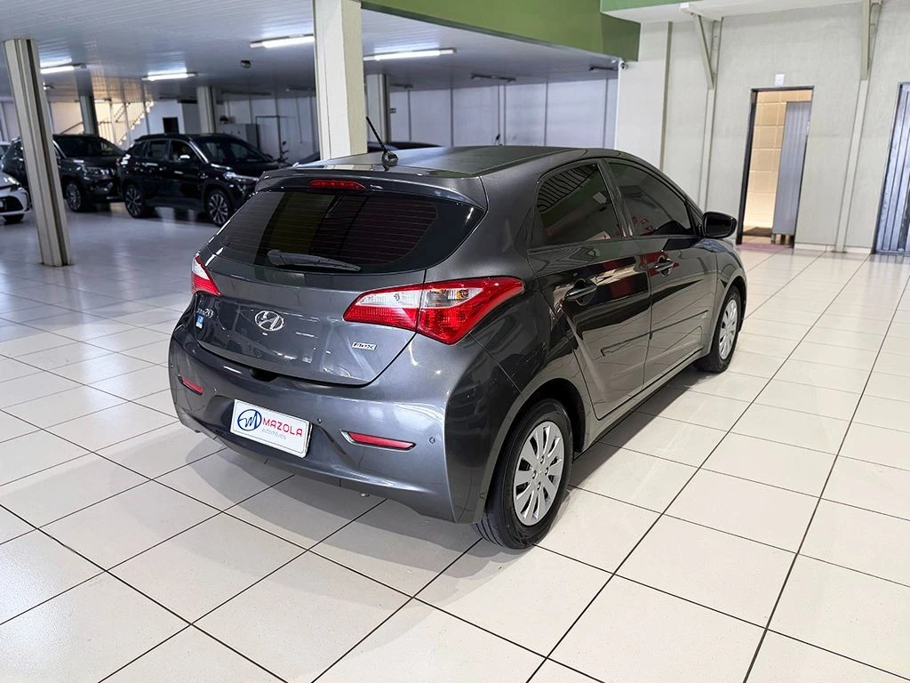 HYUNDAI HB20