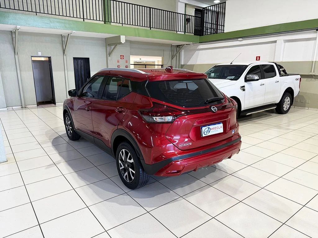 NISSAN KICKS