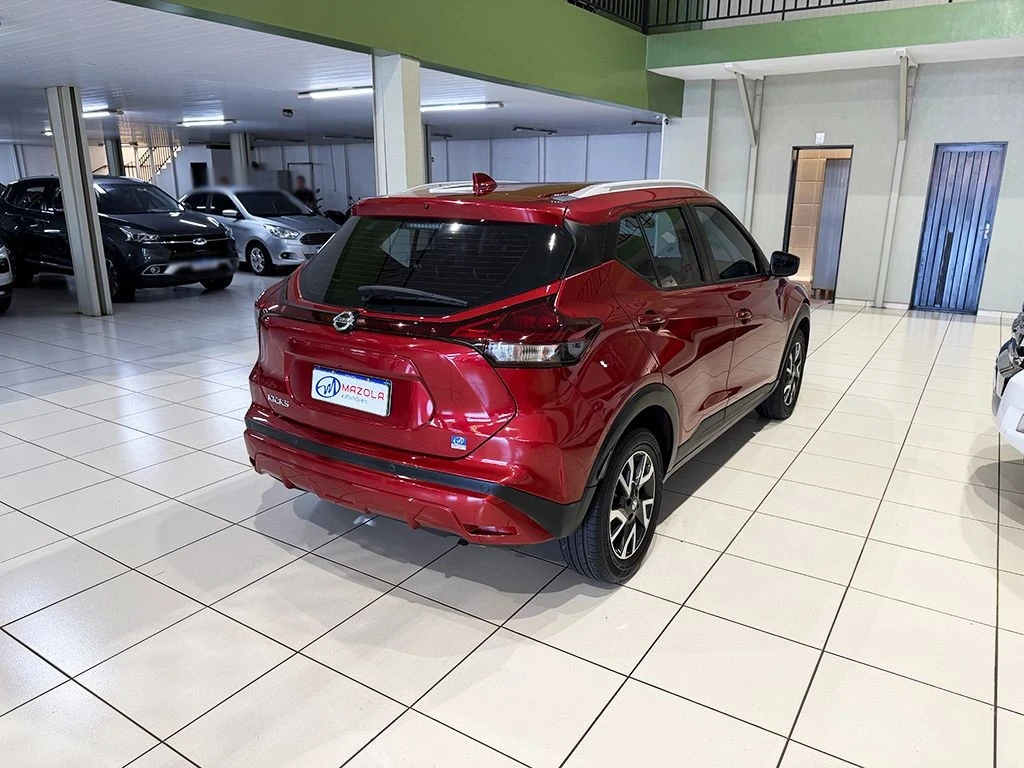 NISSAN KICKS