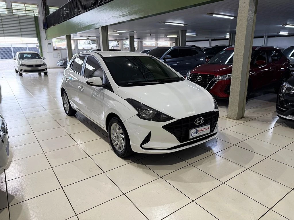 HYUNDAI HB20