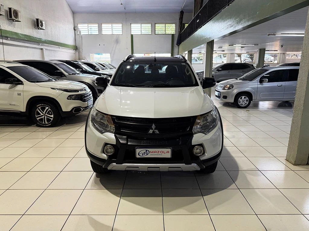 MITSUBISHI L200 TRITON
