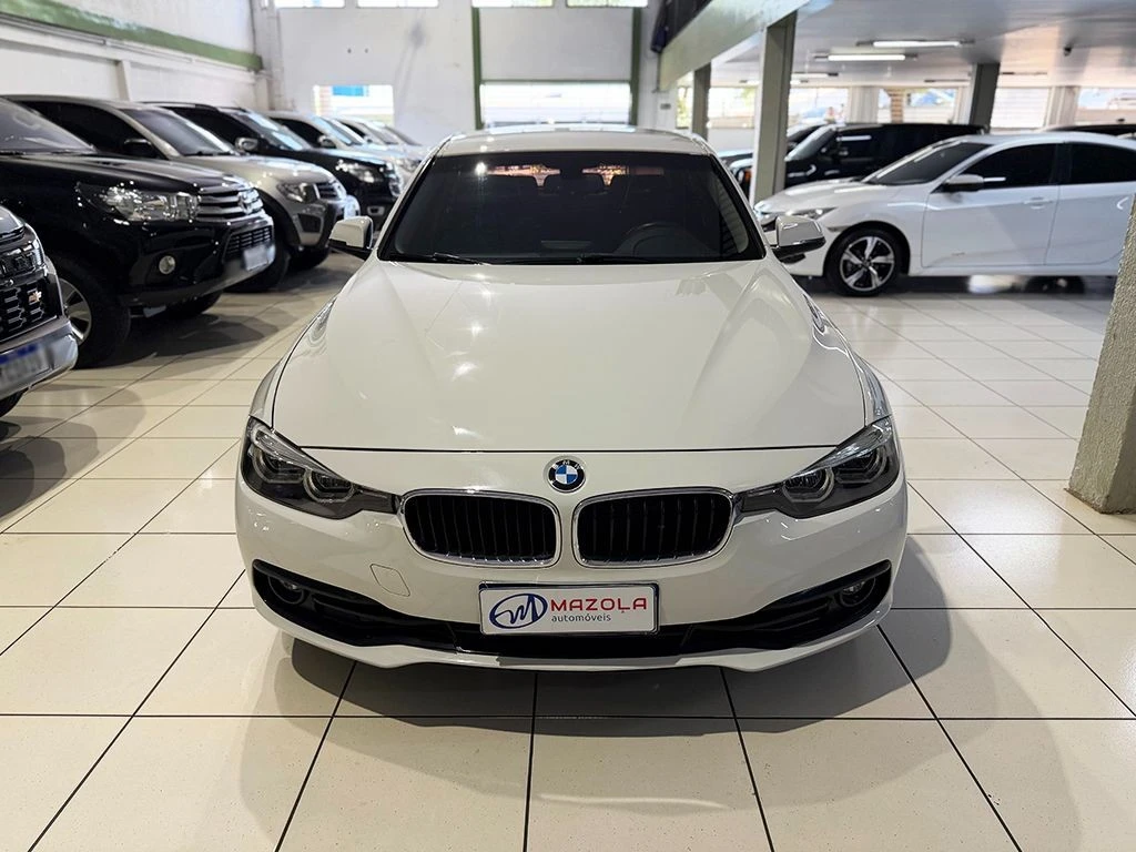 BMW 320i