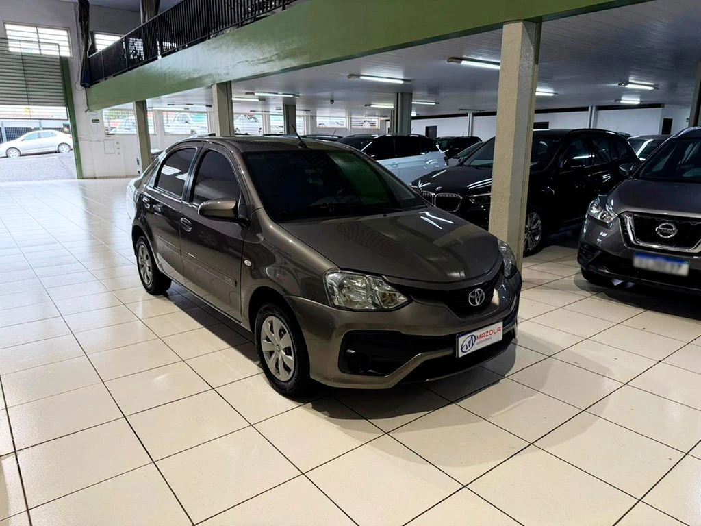 TOYOTA ETIOS