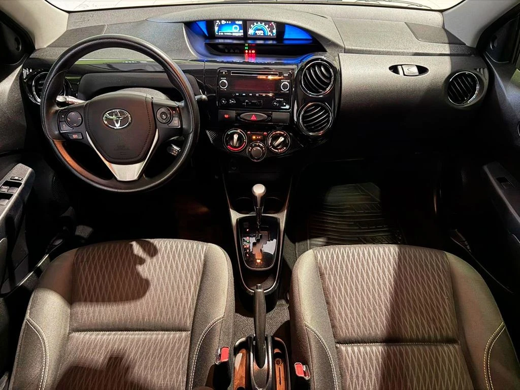 TOYOTA ETIOS