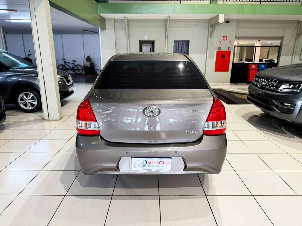 TOYOTA ETIOS