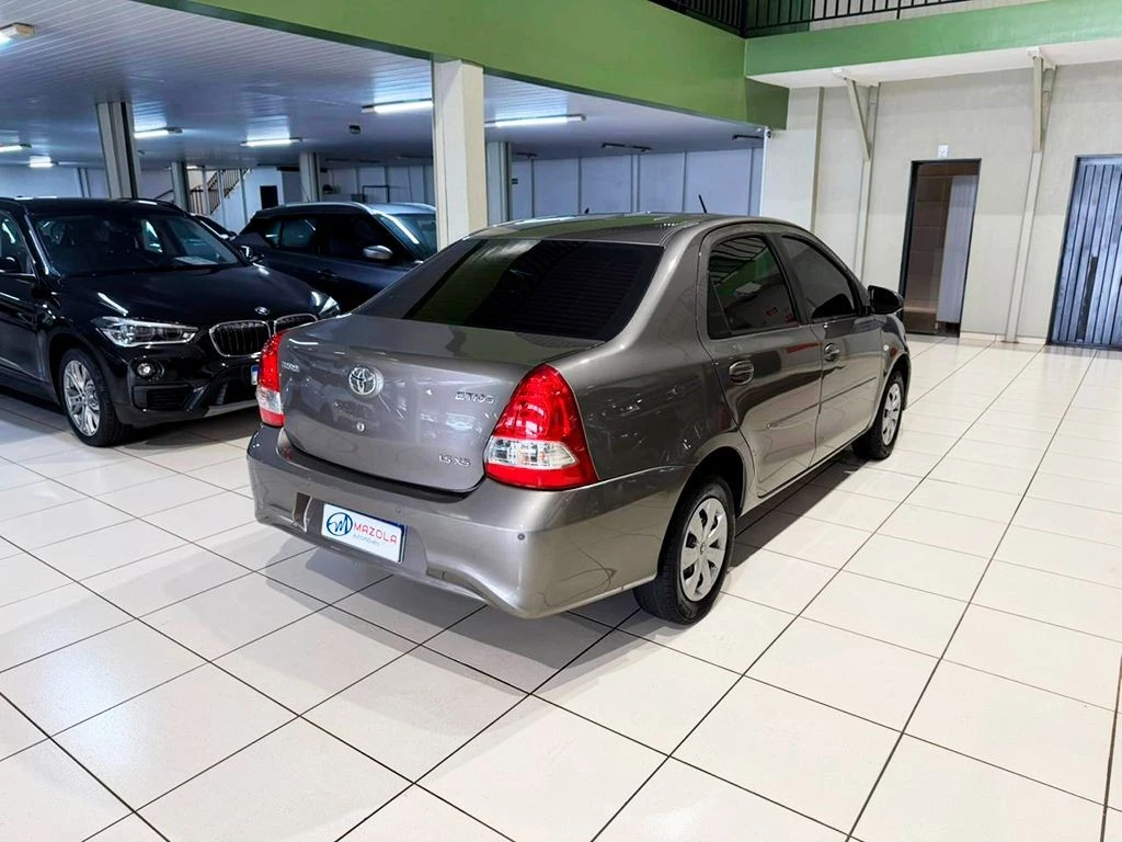 TOYOTA ETIOS