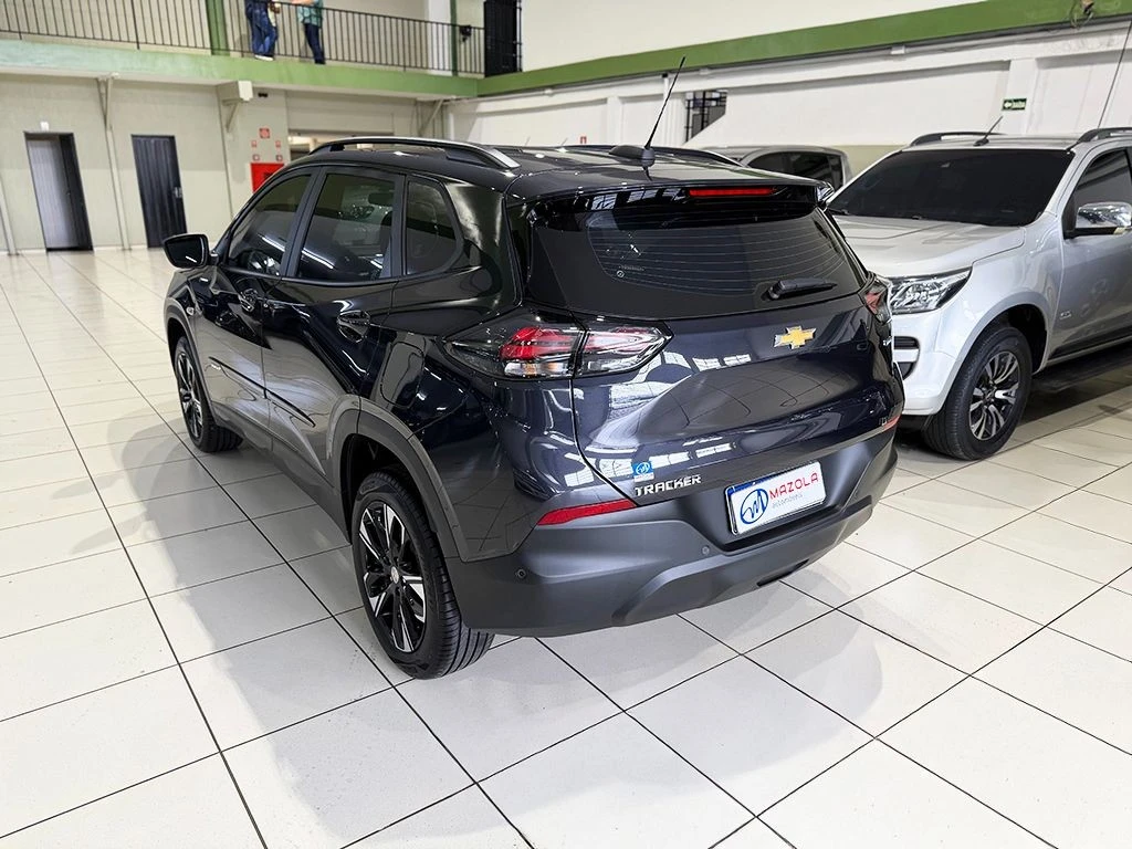CHEVROLET TRACKER