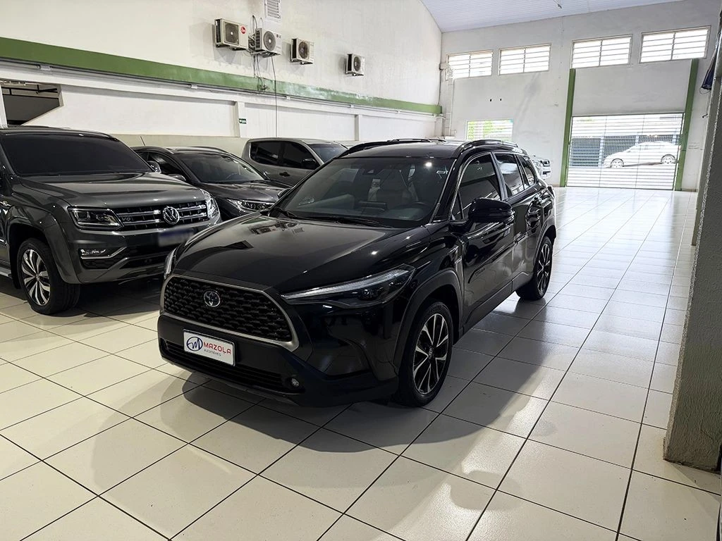 TOYOTA COROLLA CROSS