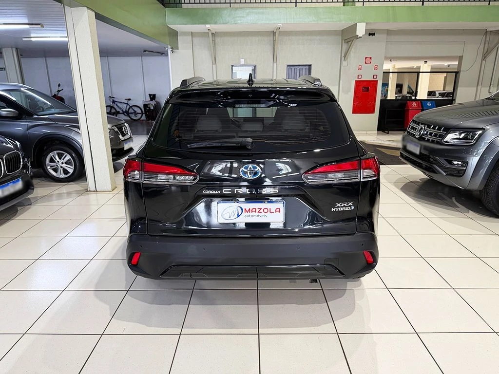 TOYOTA COROLLA CROSS