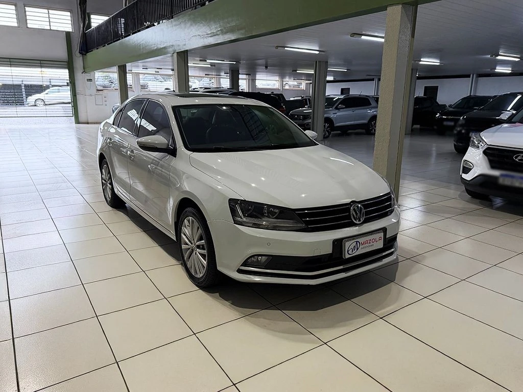 VOLKSWAGEN JETTA