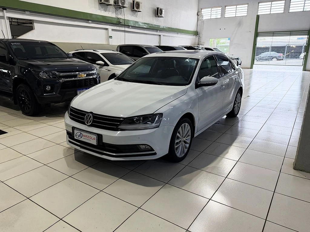 VOLKSWAGEN JETTA