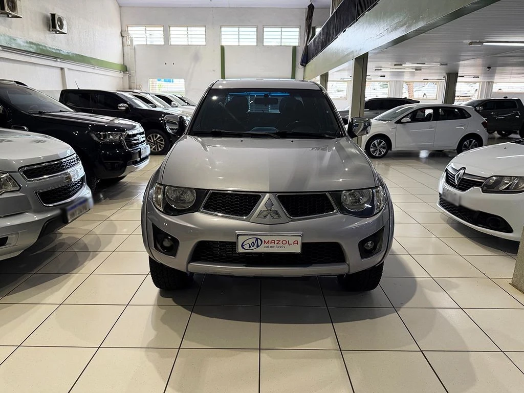 MITSUBISHI L200 TRITON