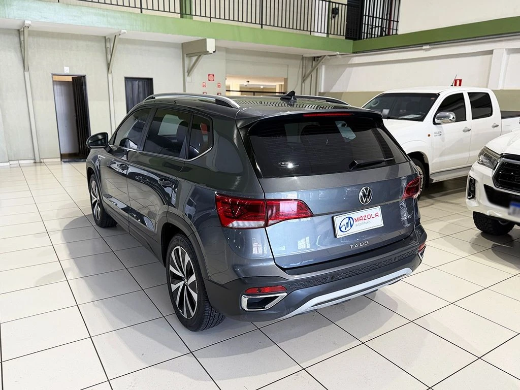 VOLKSWAGEN TAOS
