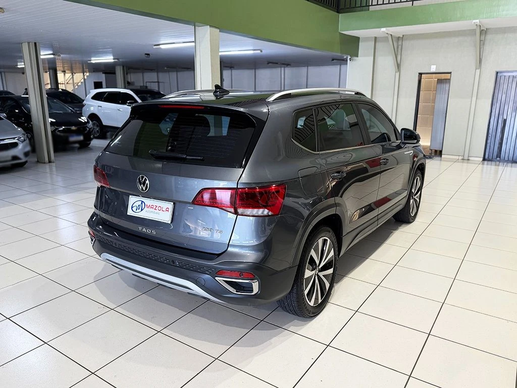 VOLKSWAGEN TAOS