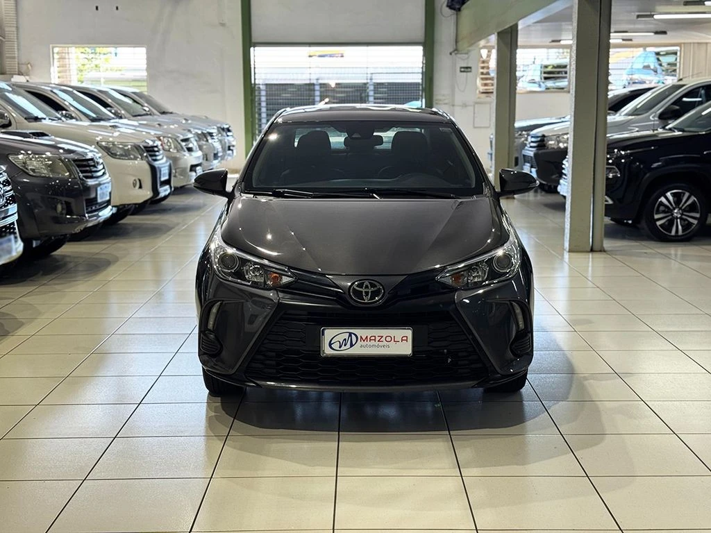 TOYOTA YARIS