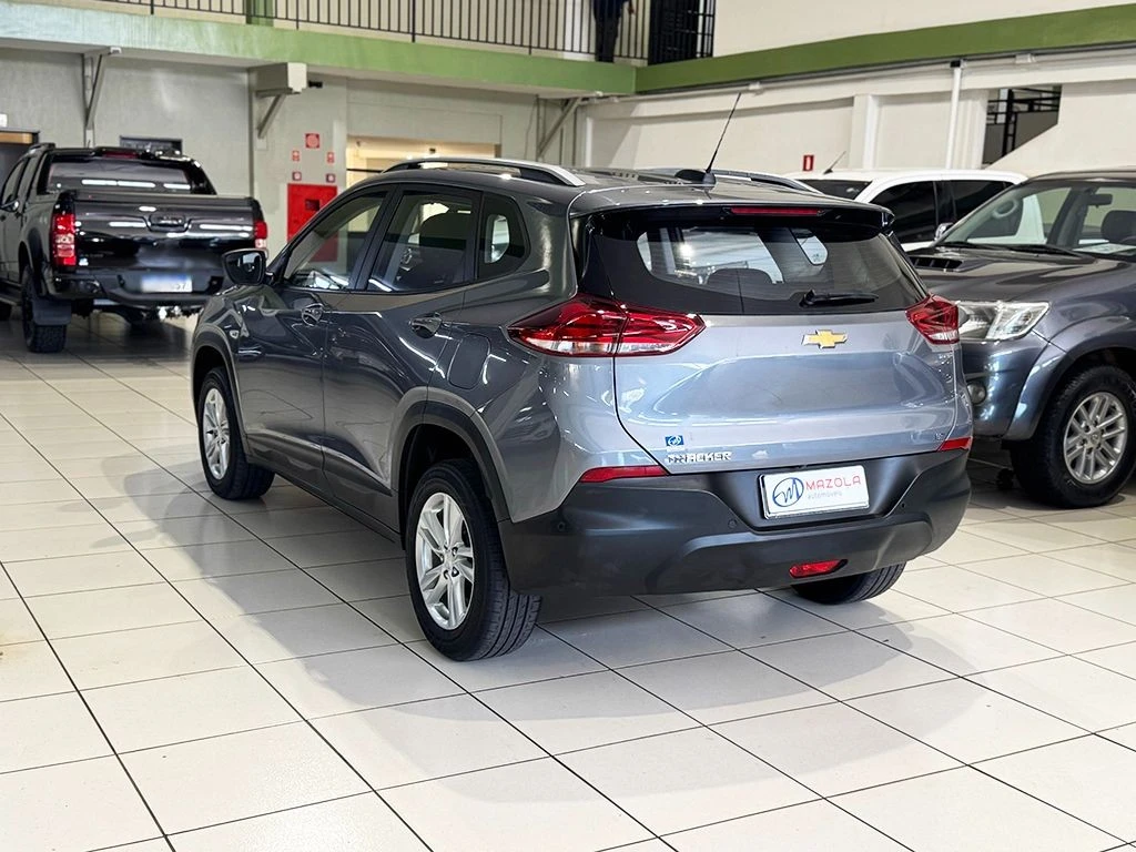 CHEVROLET TRACKER