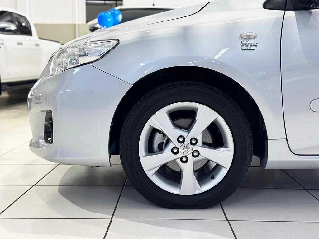 TOYOTA COROLLA