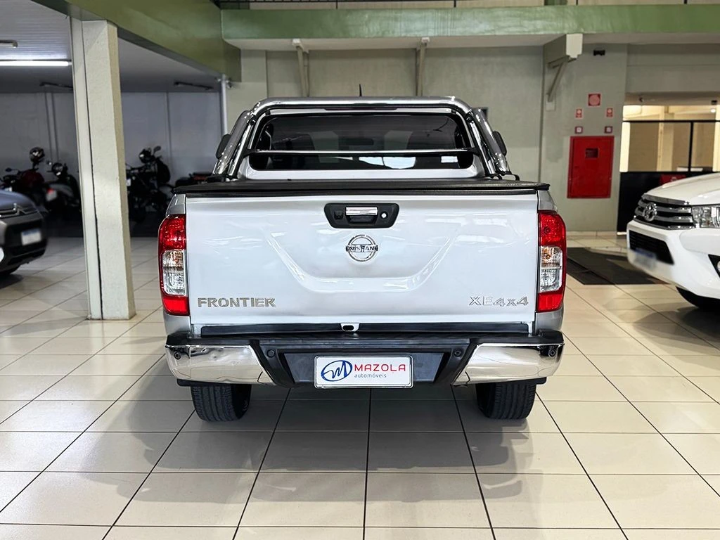 NISSAN FRONTIER