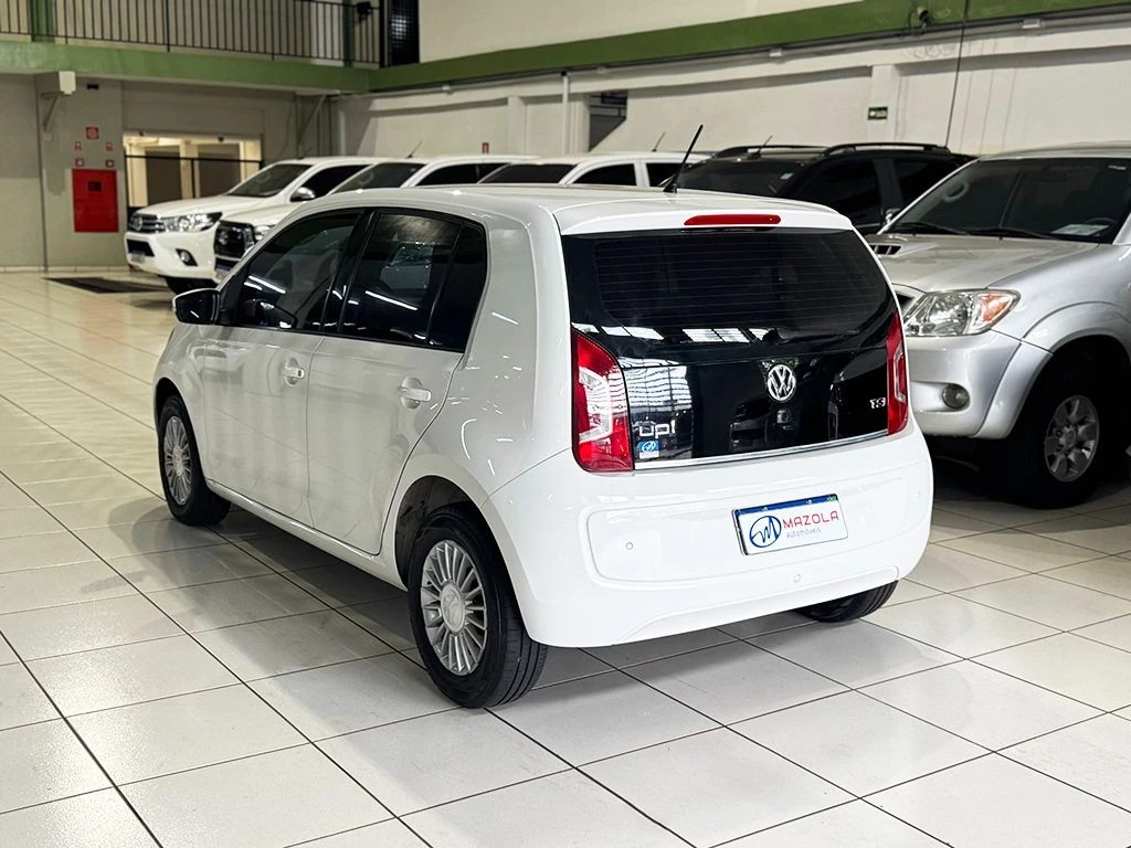 VOLKSWAGEN UP
