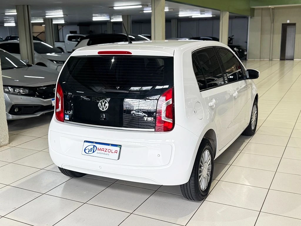 VOLKSWAGEN UP
