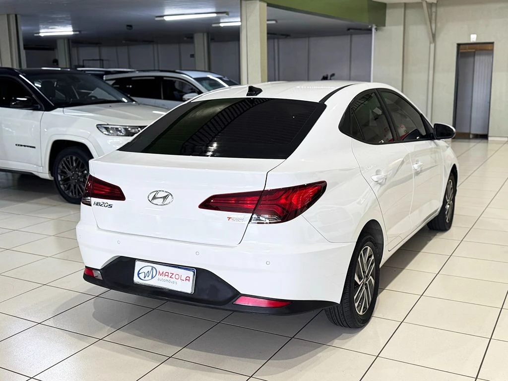 HYUNDAI HB20S