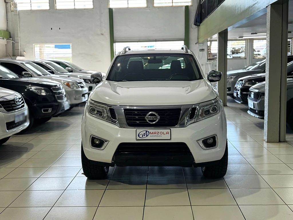 NISSAN FRONTIER