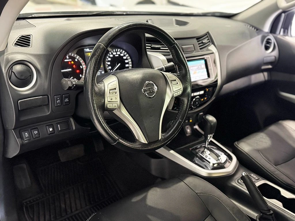 NISSAN FRONTIER