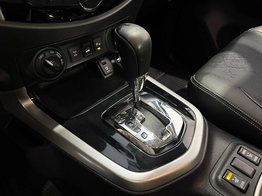 NISSAN FRONTIER