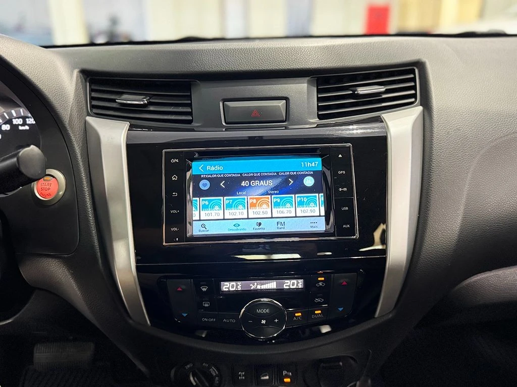 NISSAN FRONTIER