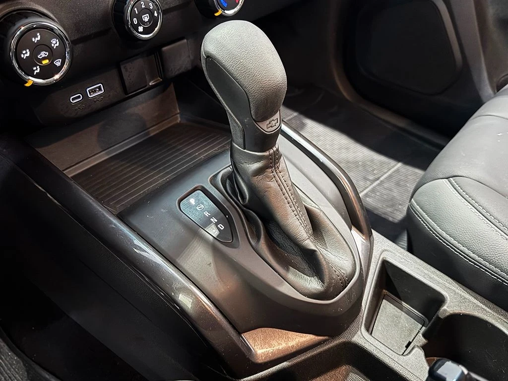 CHEVROLET S10