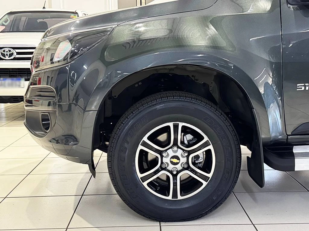 CHEVROLET S10