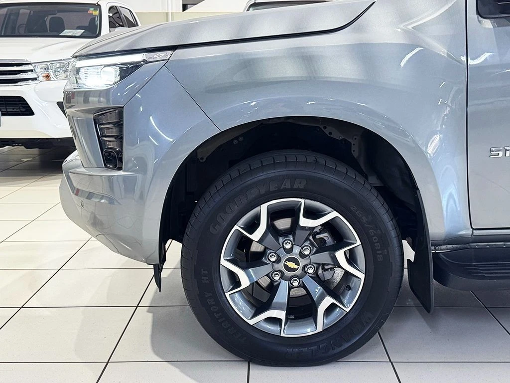 CHEVROLET S10