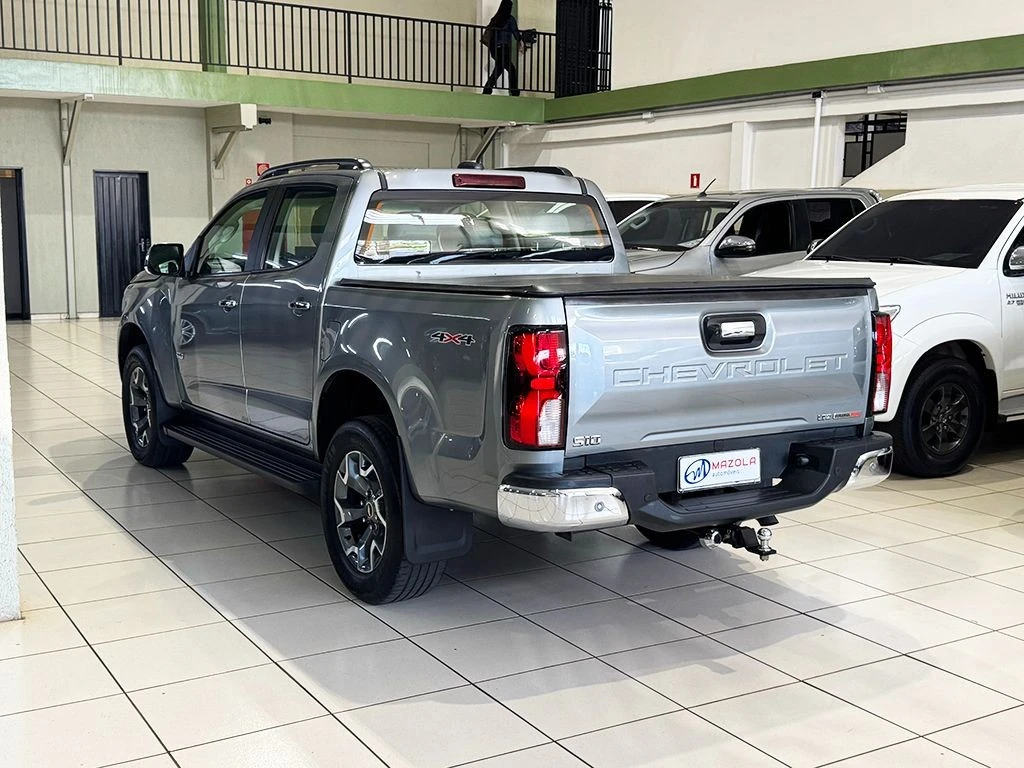 CHEVROLET S10