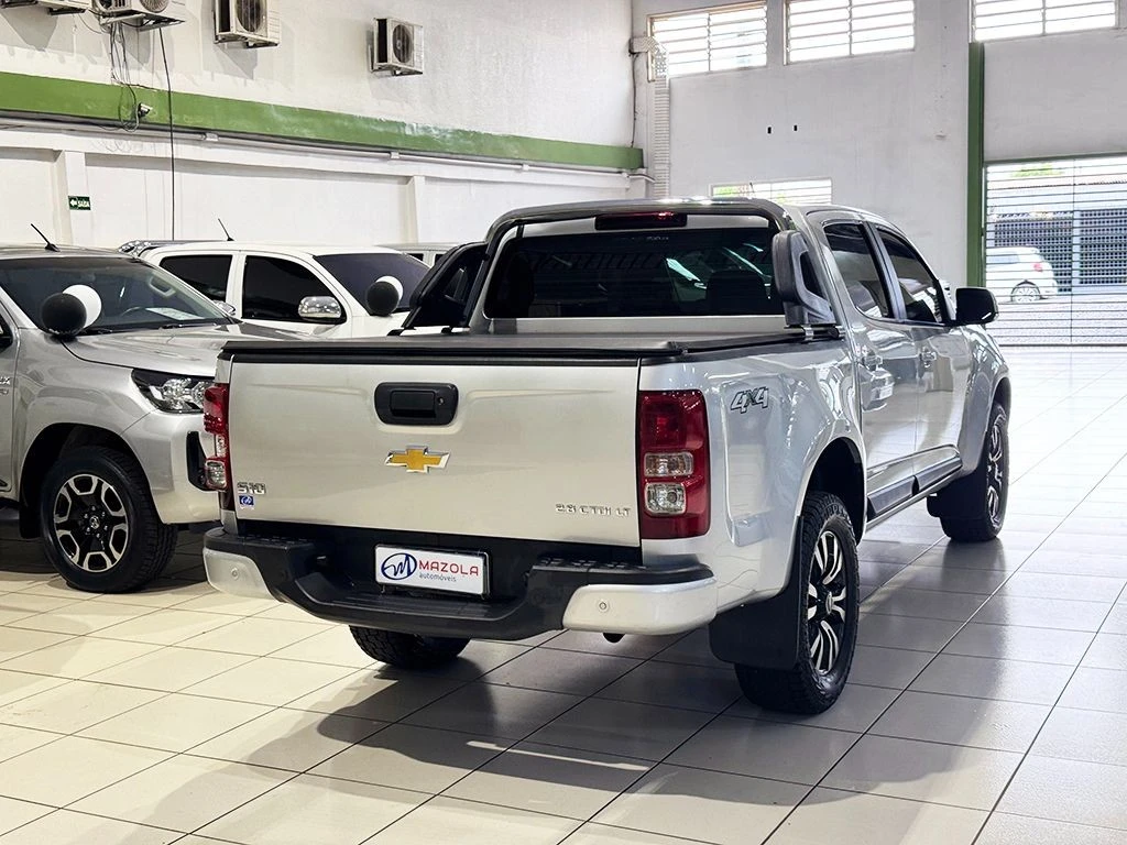 CHEVROLET S10