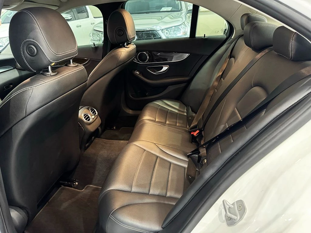 MERCEDES-BENZ C 180
