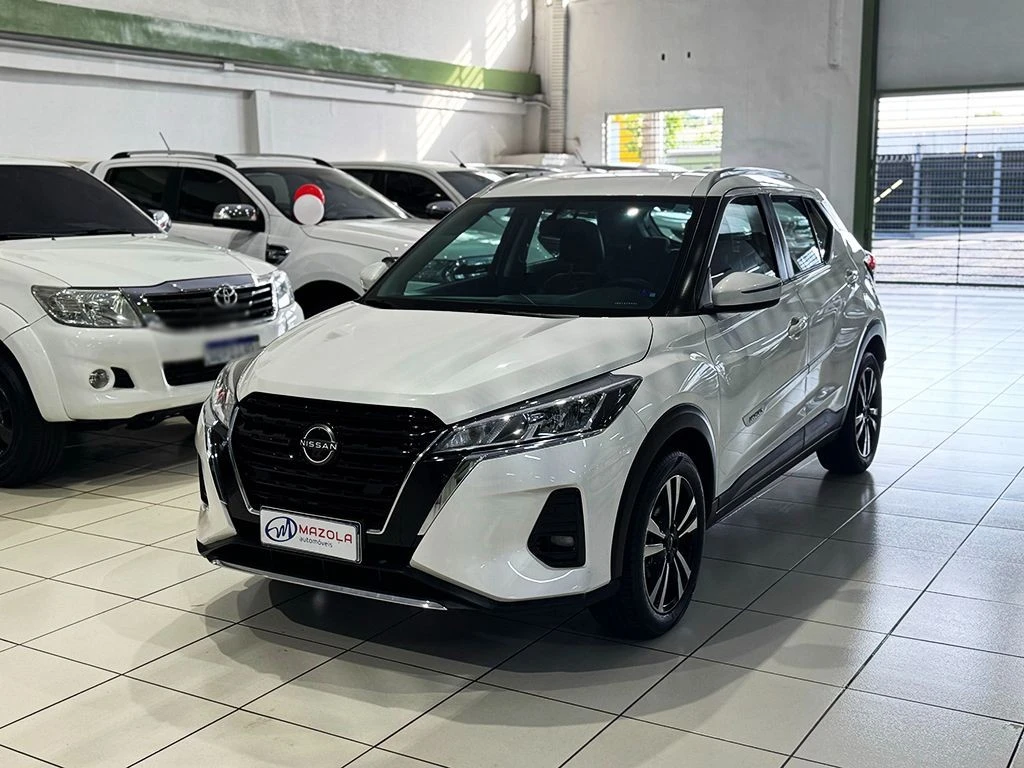 NISSAN KICKS