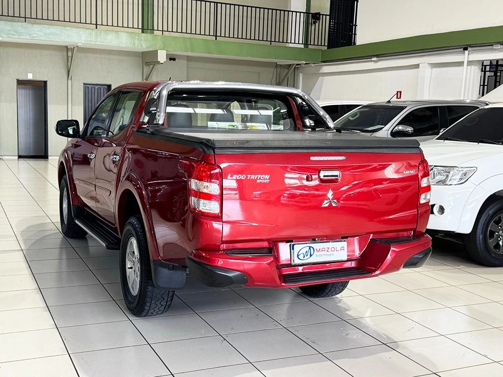 MITSUBISHI L200 TRITON