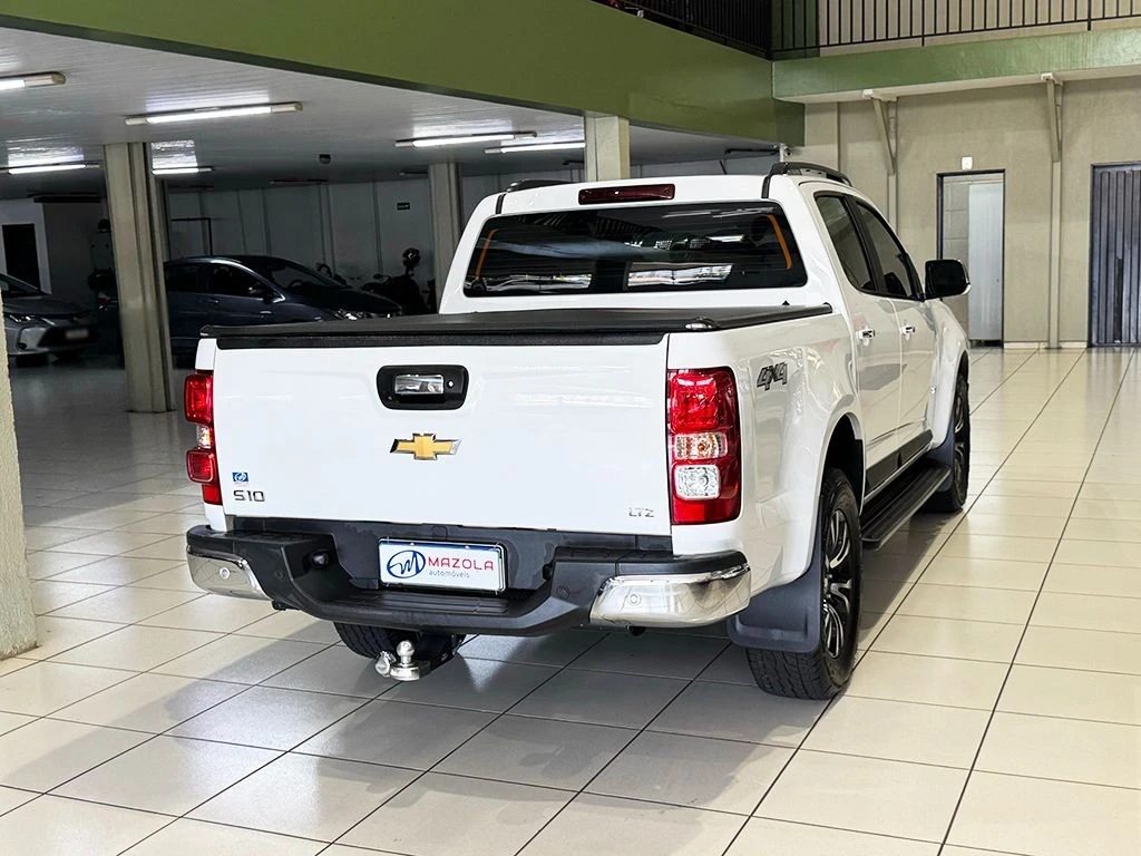 CHEVROLET S10