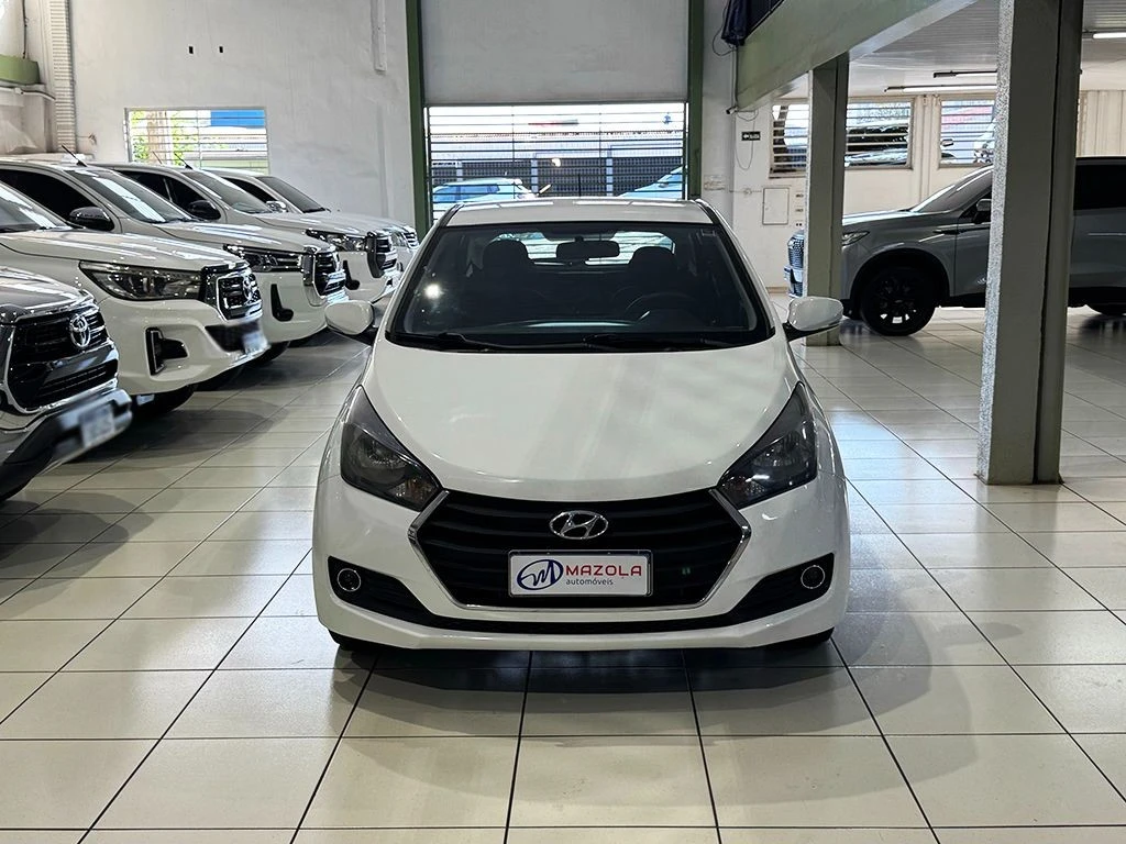 HYUNDAI HB20