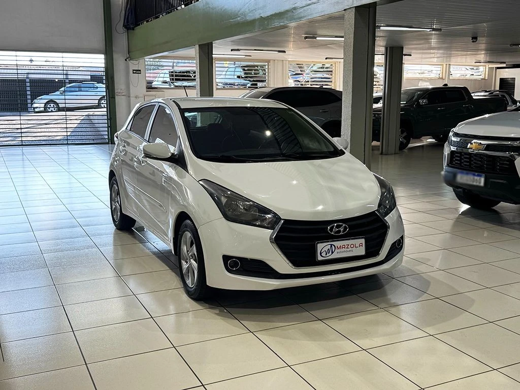 HYUNDAI HB20